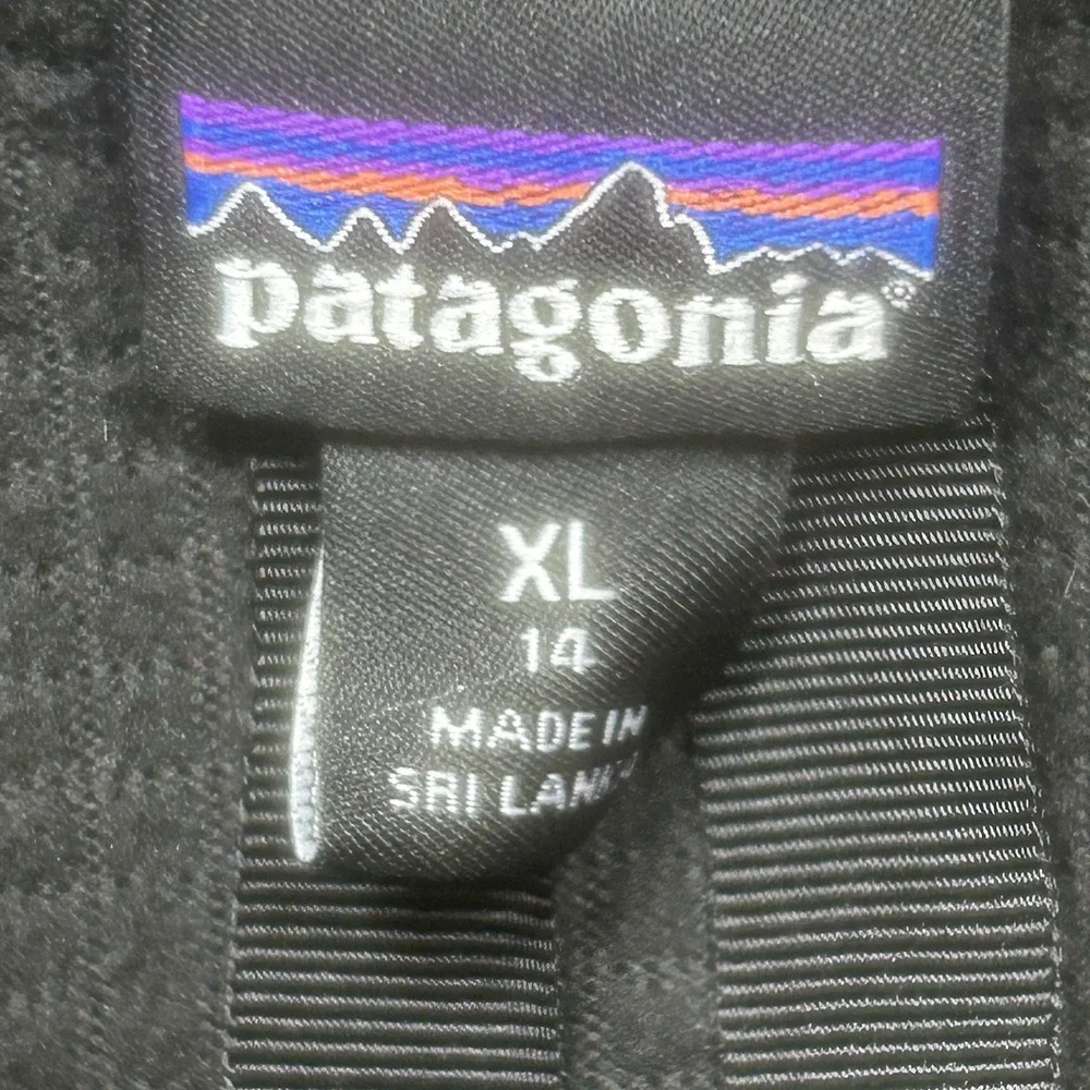 Patagonia Radiant Flux Jacket Boys XL (14) Black Full Zip Outdoor Hiking Active